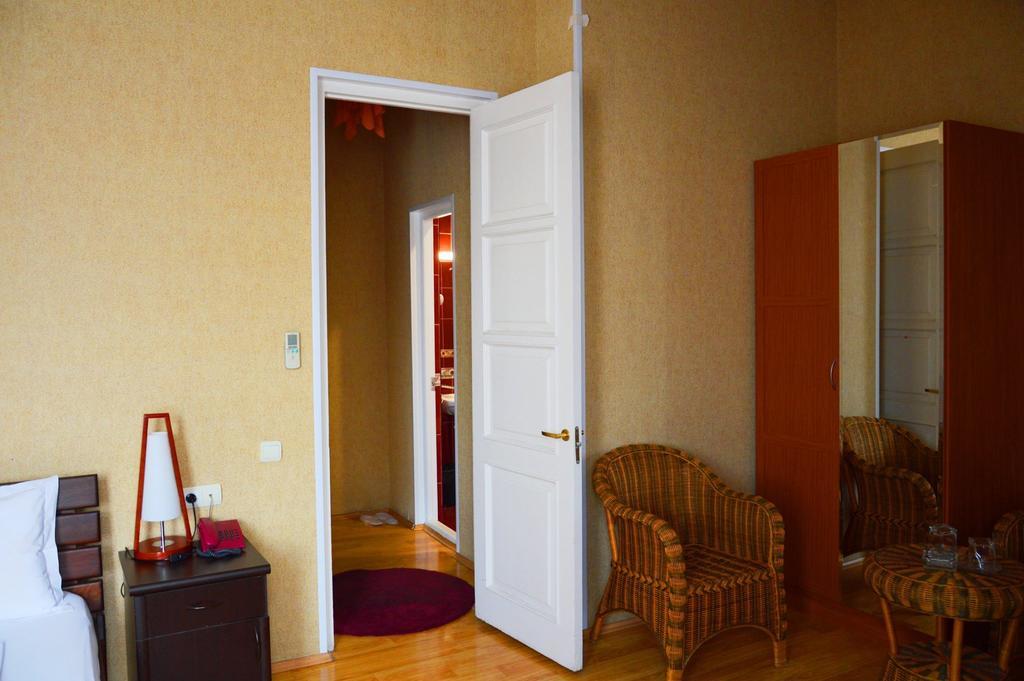 Argo Palace Tbiliszi Szoba fotó
